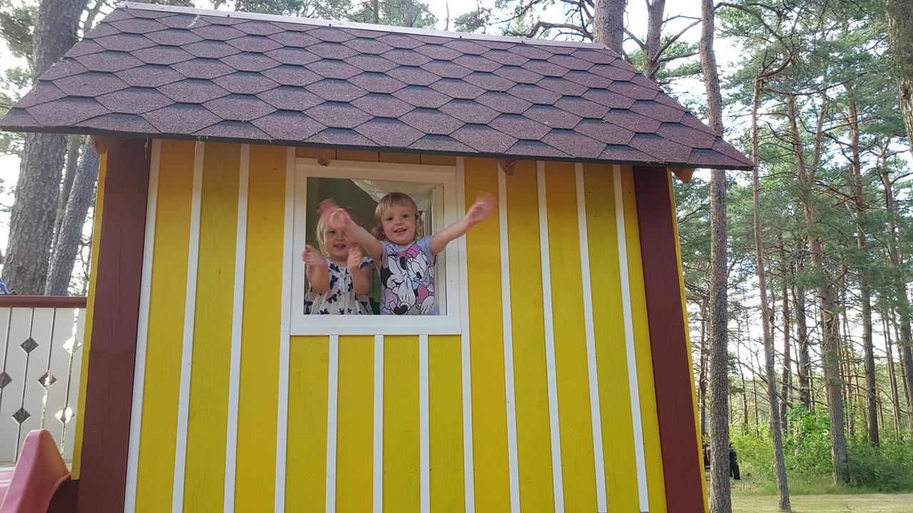 Maenni Summerhouse Kassari Buitenkant foto